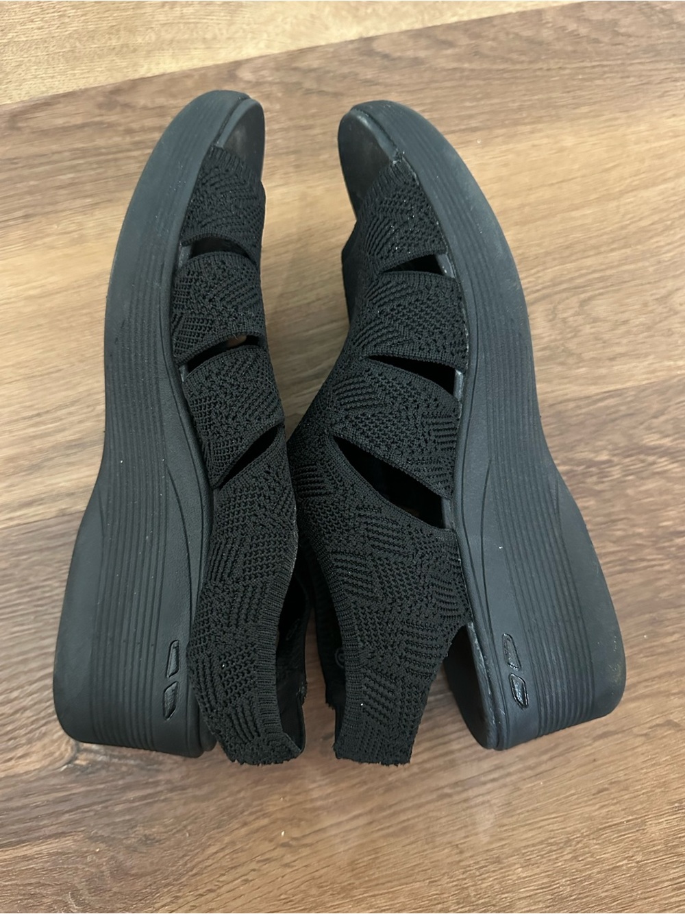 Skechers Black Lux Foam Slingback Casual Sandals Shoes Size 9 - Picture 2 of 5